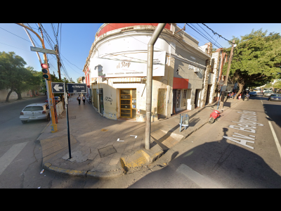 Oficinas y Locales Venta Santiago Del Estero VENTA - 3 LOCALES SOBRE AV. BELGRANO   2 DEPARTAMENTOS